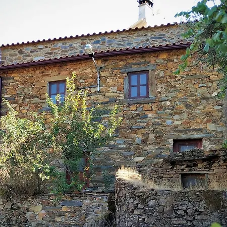 펜션 House Of Schist In The Center Of Portugal Sobreira Formosa