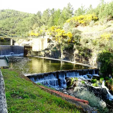 펜션 House Of Schist In The Center Of Portugal