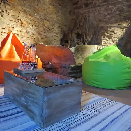 House Of Schist In The Center Of Portugal * Sobreira Formosa